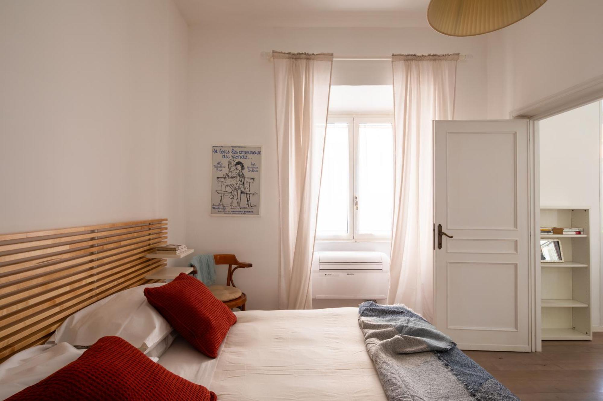 Apartment Trastevere - Characteristic Flat Rom